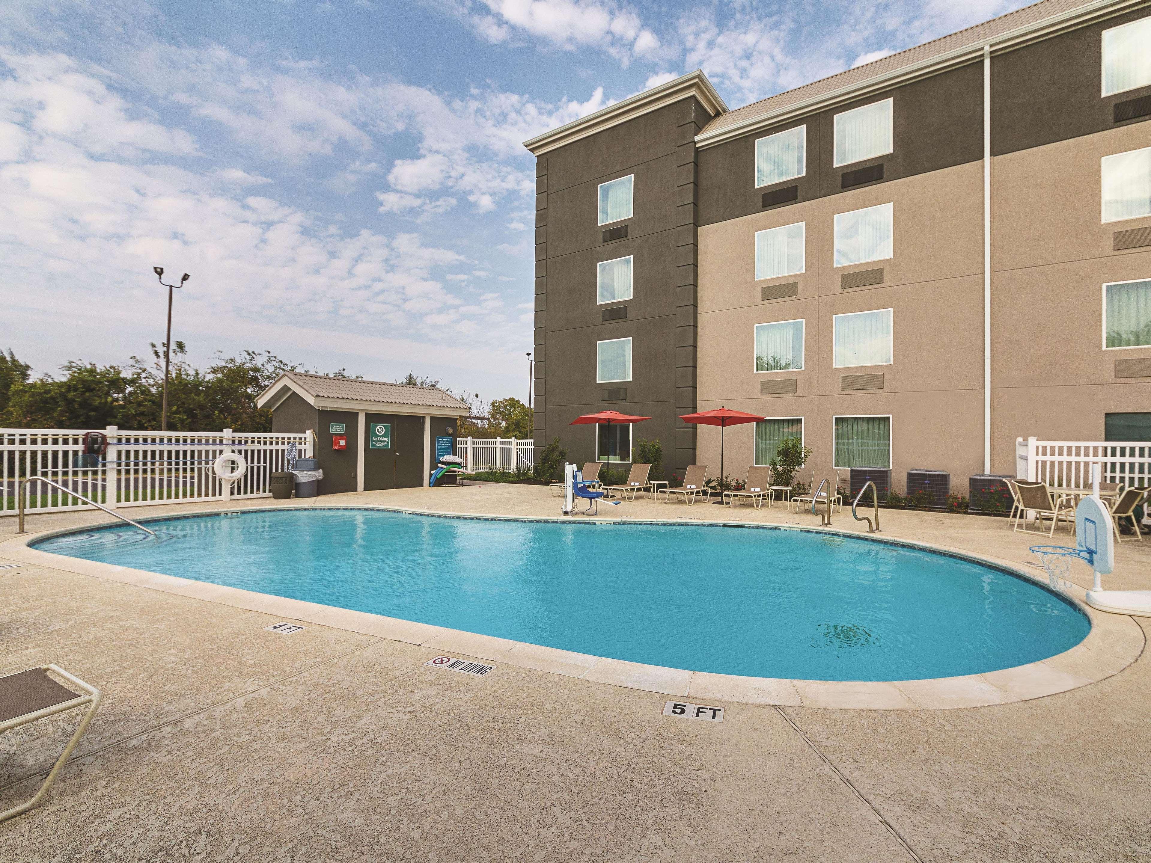 Hotel La Quinta By Wyndham Austin Round Rock Exterior foto