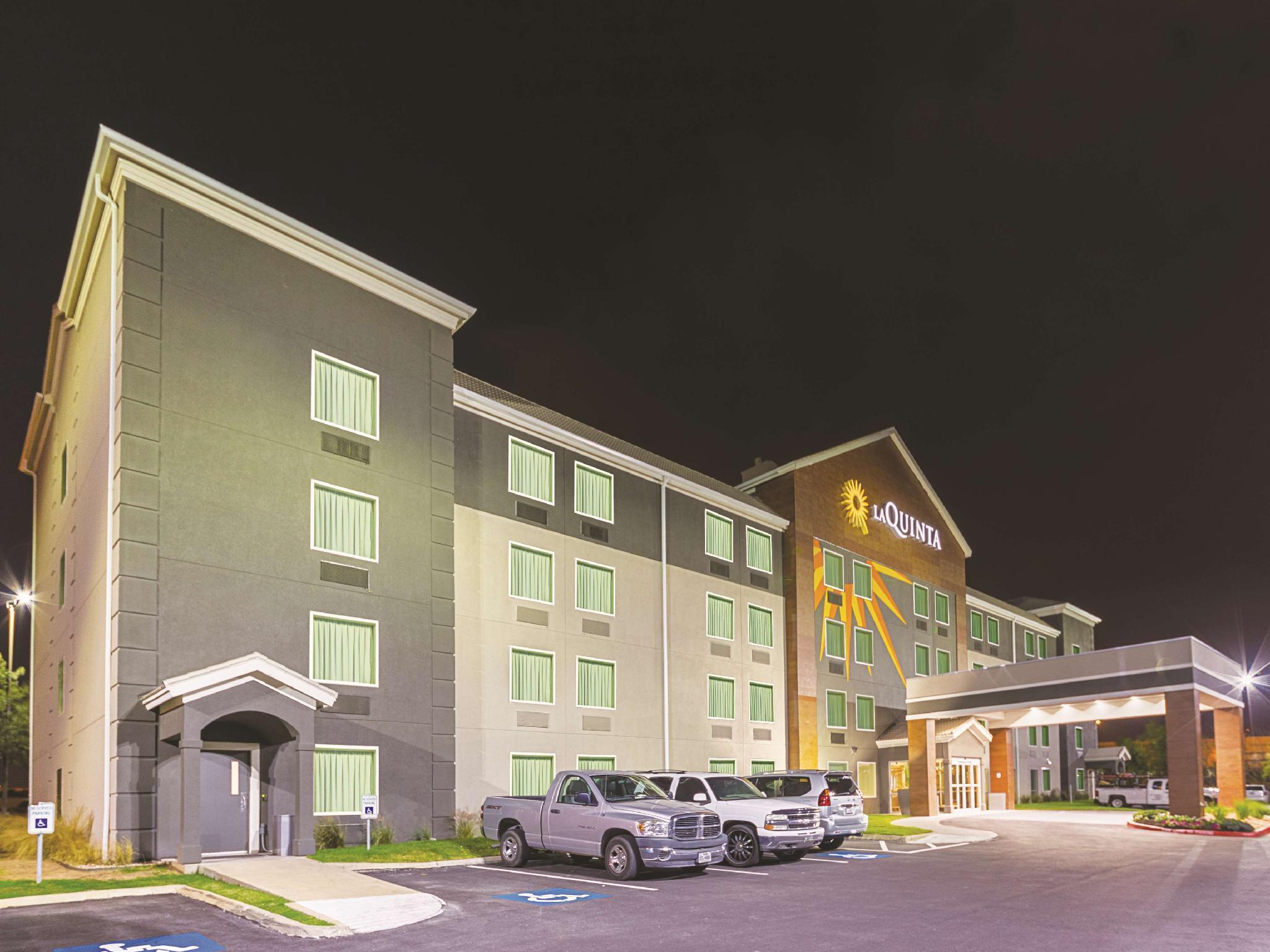 Hotel La Quinta By Wyndham Austin Round Rock Exterior foto